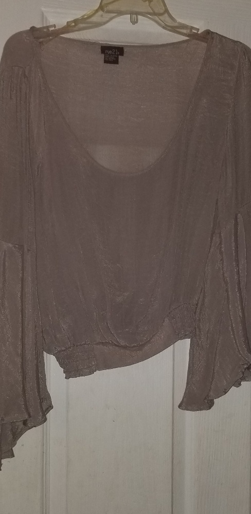 Top - Picture 2 of 5